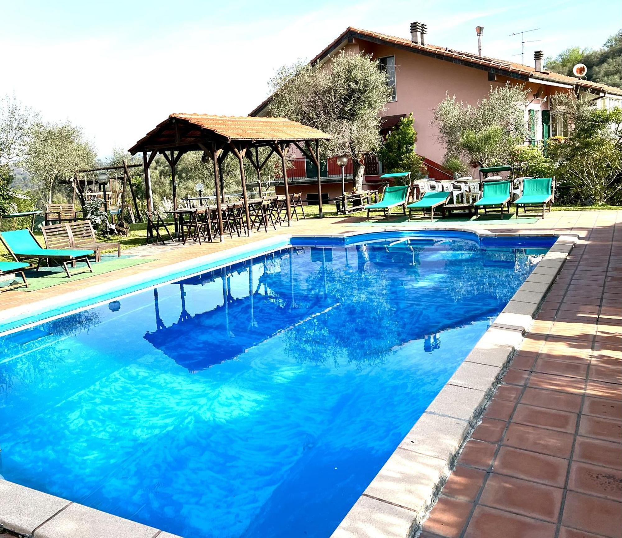 La Casa Rosa Borghetto di Vara Exterior foto