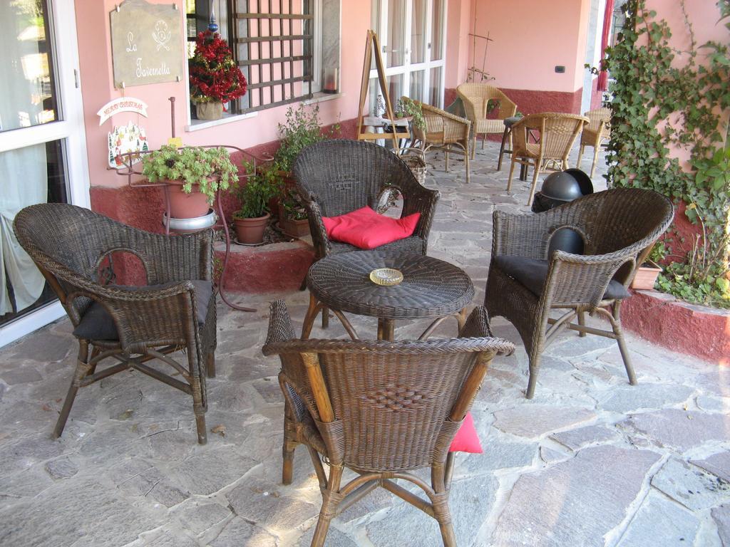 La Casa Rosa Borghetto di Vara Exterior foto